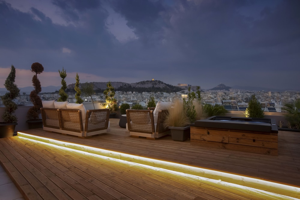 Supreme Luxury Suites By Athens Stay 39/67