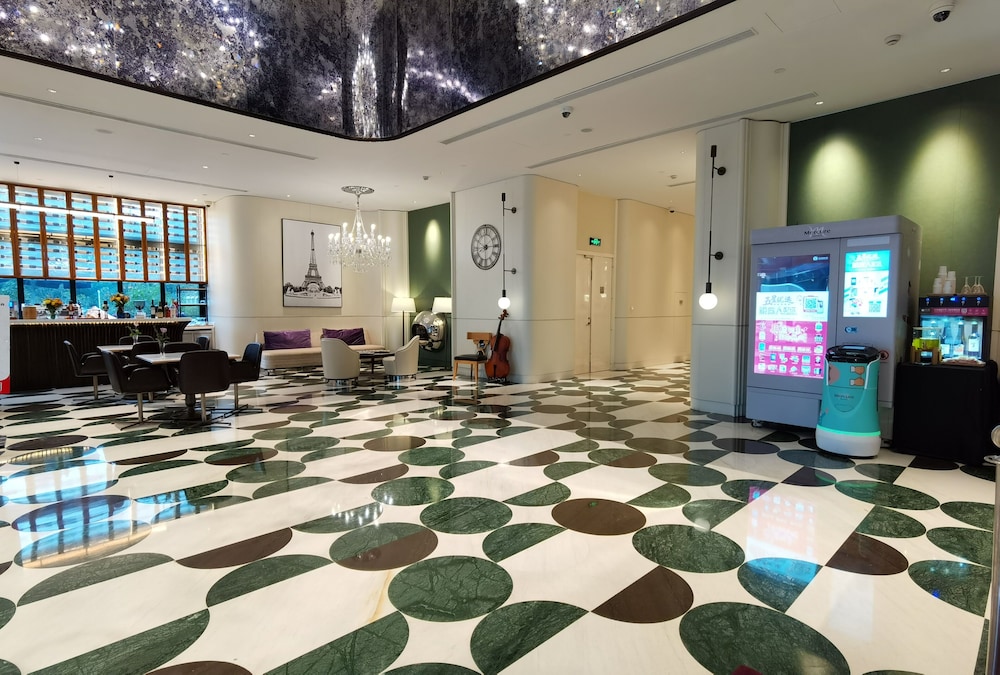 Mercure Shanghai Hongqiao Central 36/41