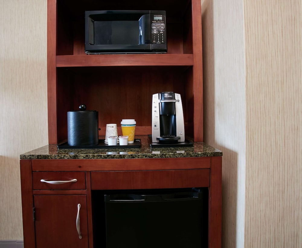 Hilton Garden Inn San Francisco Airport North 17/56
