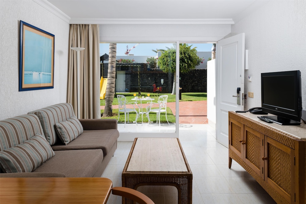 Plus Fariones Apartments 52/73