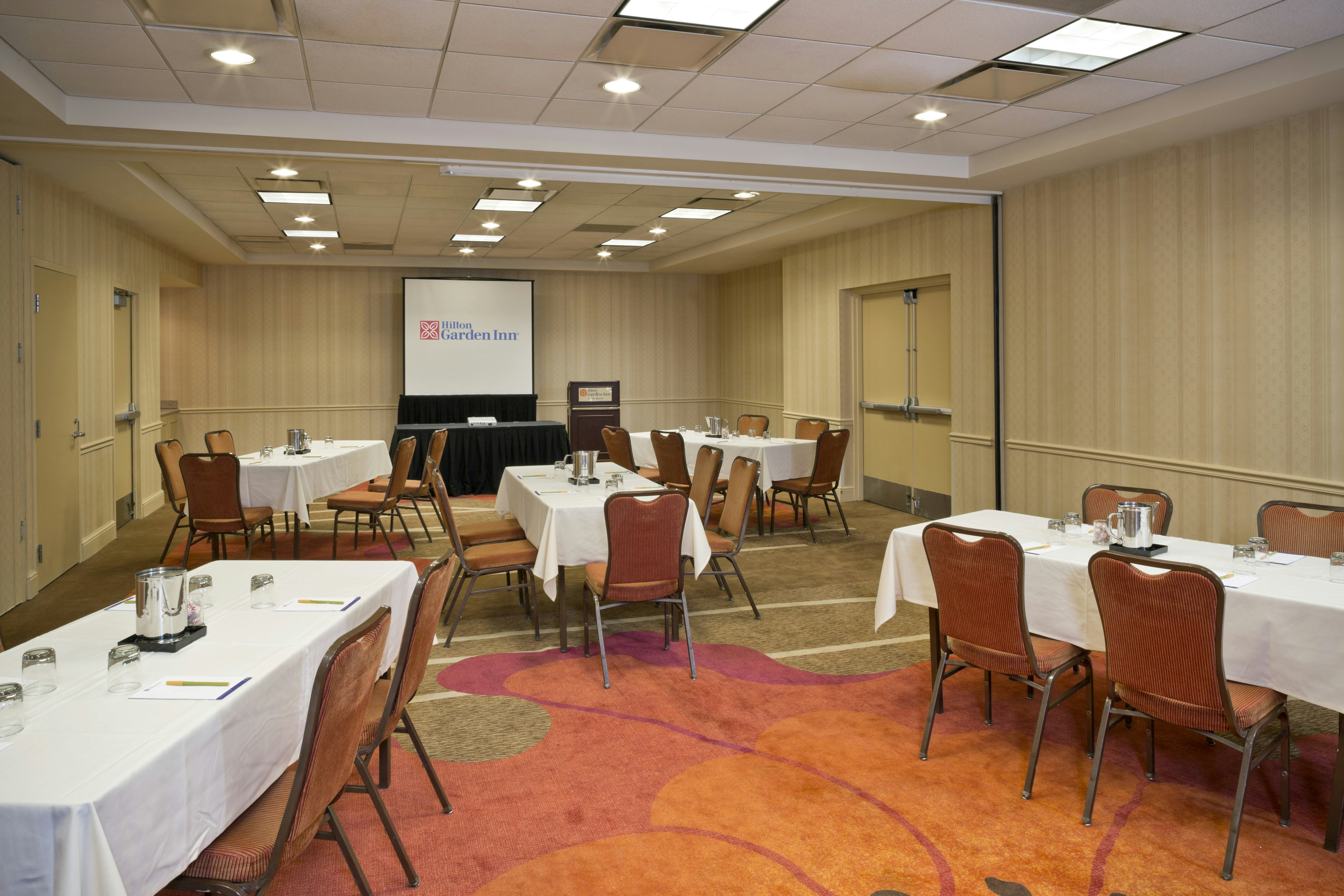Hilton Garden Inn Baltimore/White Marsh 74/80