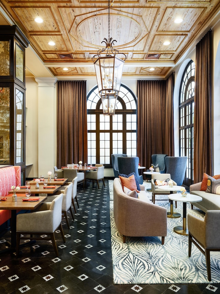 The Terrace Hotel Lakeland, Tapestry Collection by Hilton 59/71