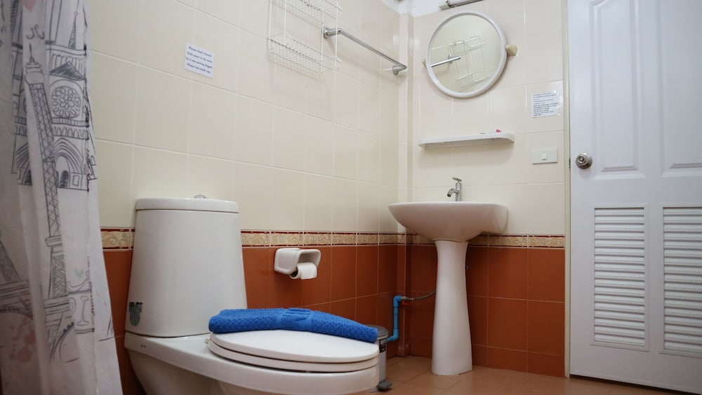 Sunshine Guest House Hua Hin 49/50