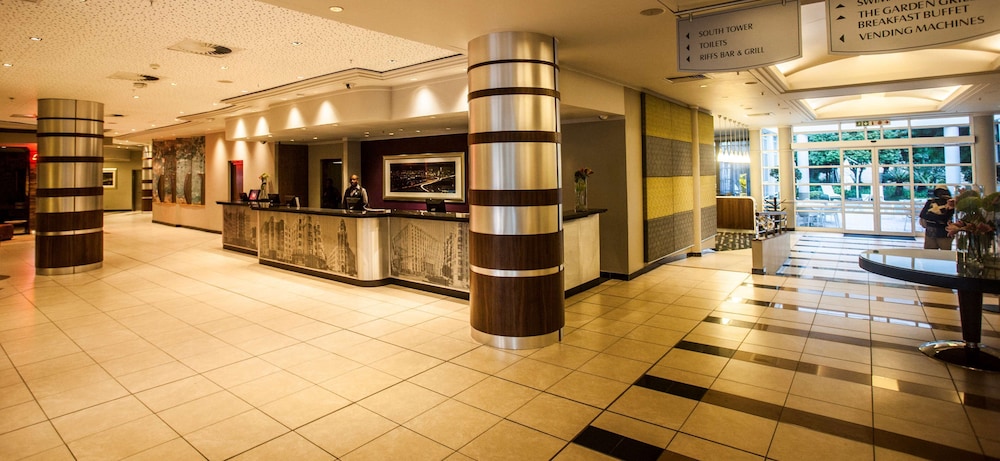 Garden Court Sandton City 7/43