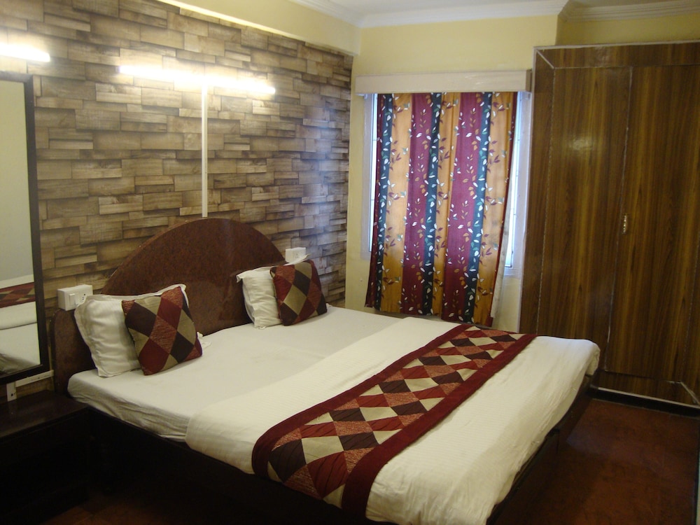 HOTEL HAMERS INTERNATIONAL 21/49
