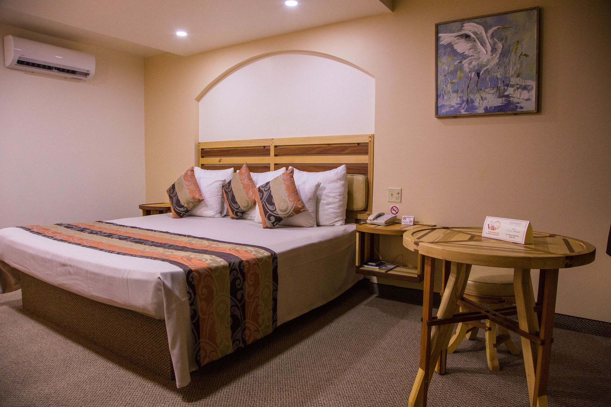 DELUXE, VILLA, KING BED