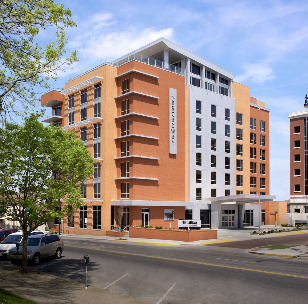 The Broadway Columbia A Doubletree By Hilton in COLUMBIA - MO