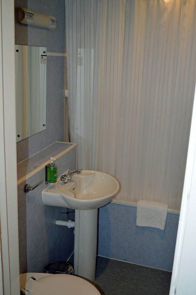 Best Western Kings Manor Hotel 46/56