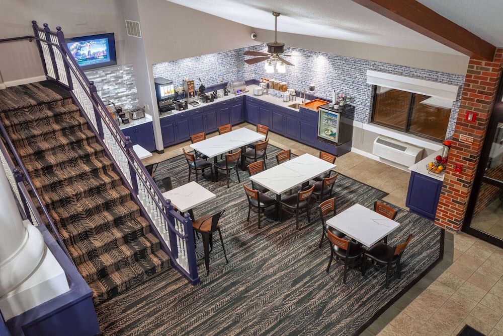 Americinn By Wyndham Peoria 44/59