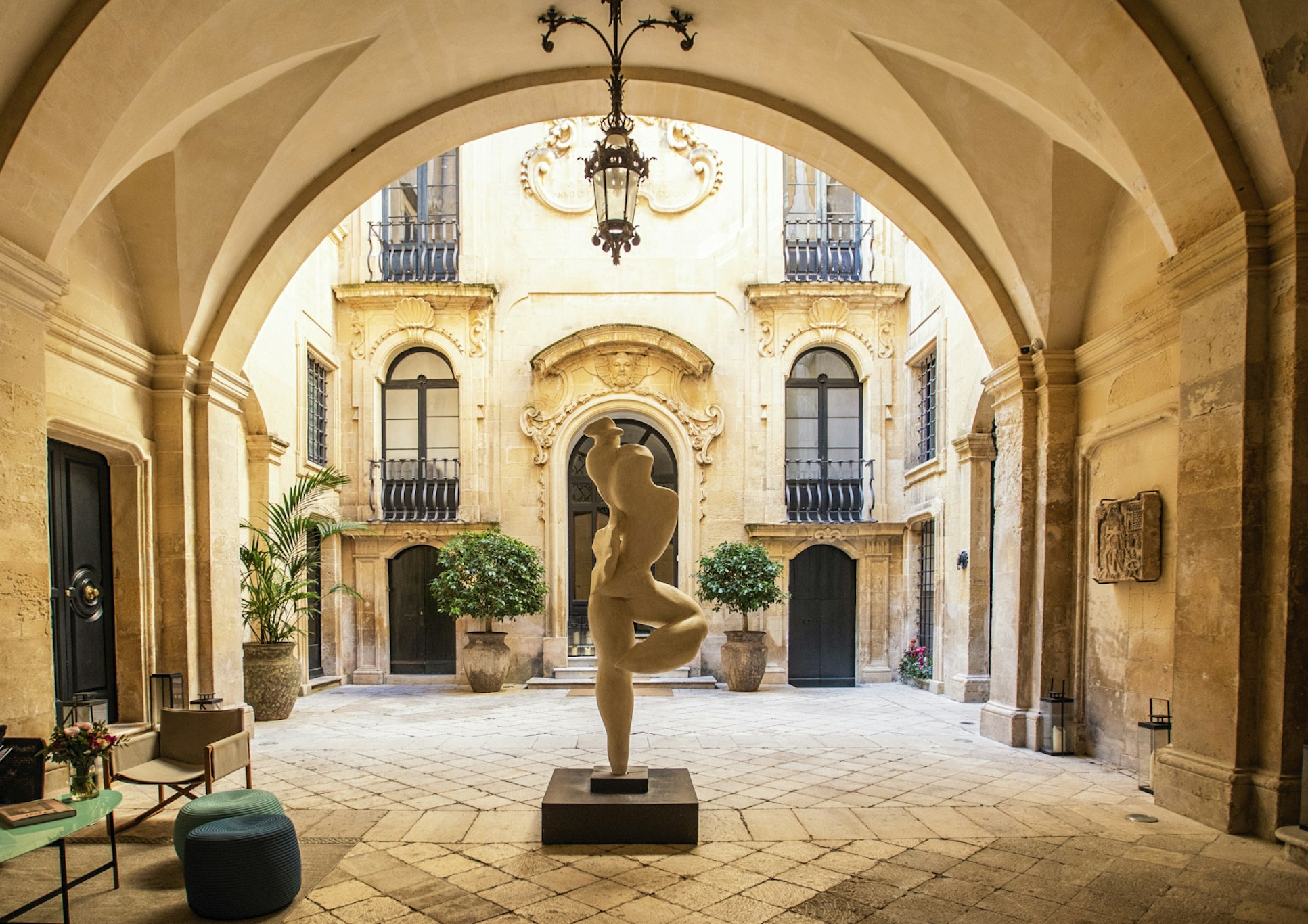 Palazzo Bozzi Corso By La Fiermontina 3/24