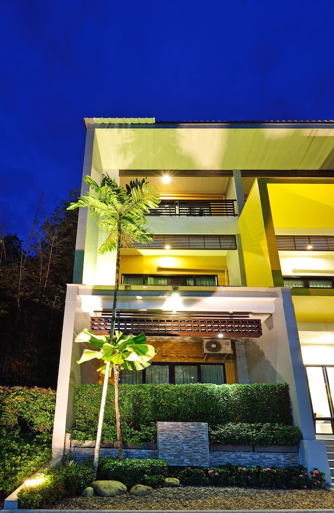 Tairada Boutique Hotel 1/44