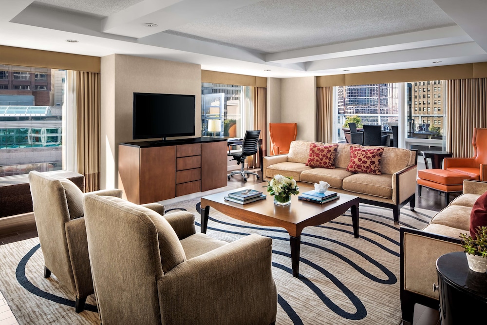 Fairmont Waterfront 41/72