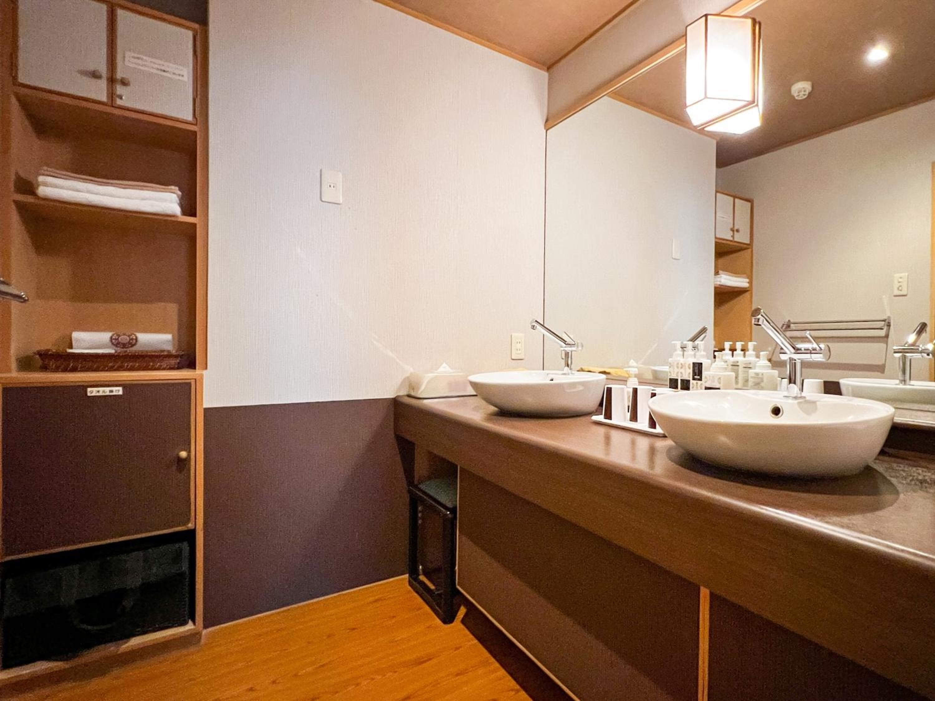 Japanese, Deluxe, Outdoor Bath