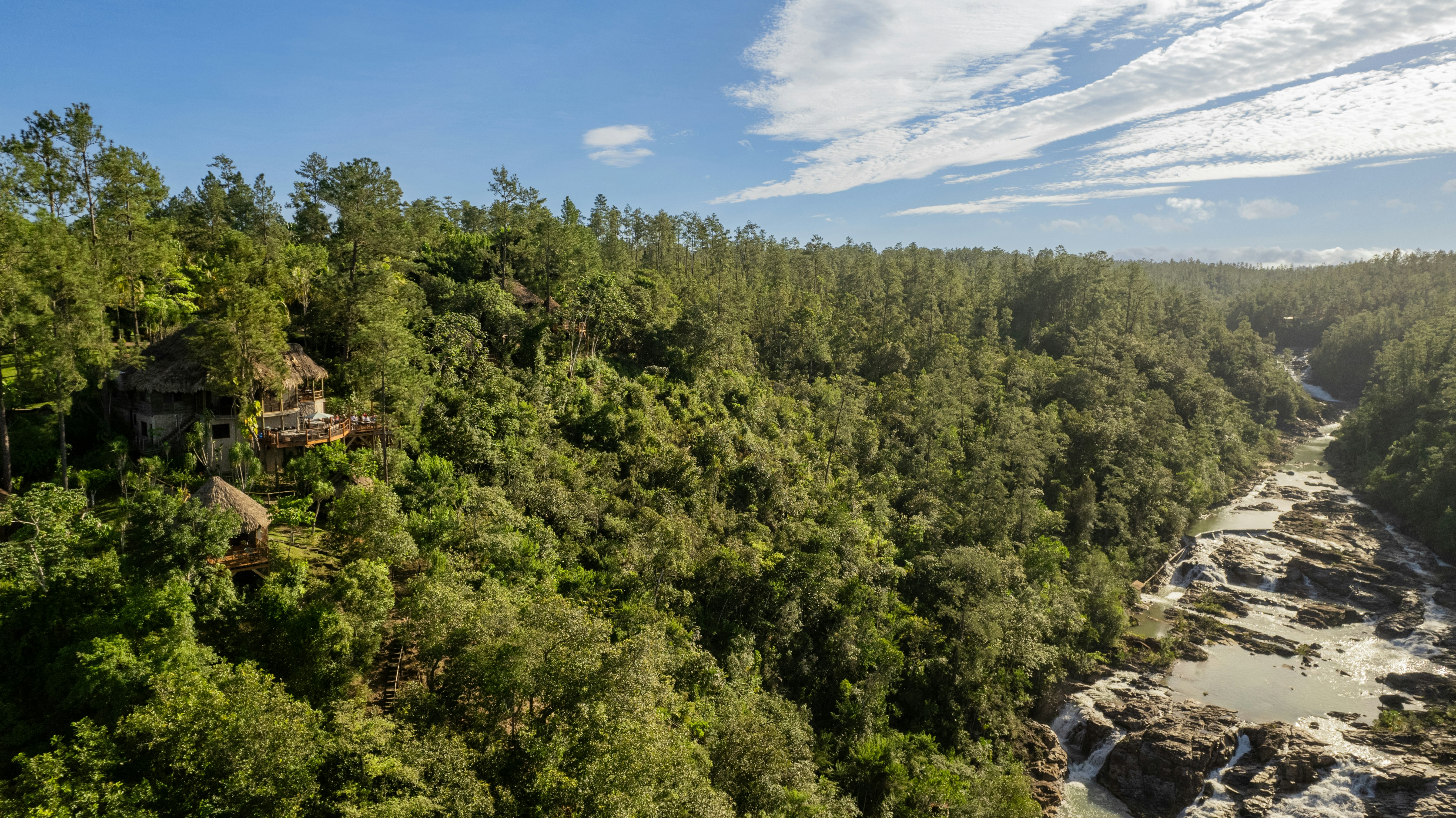 Gaia Riverlodge 80/81