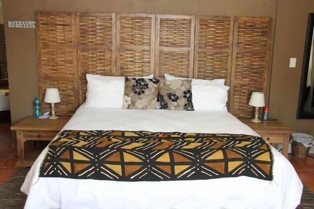 Glenda S Guest Suites 19/50