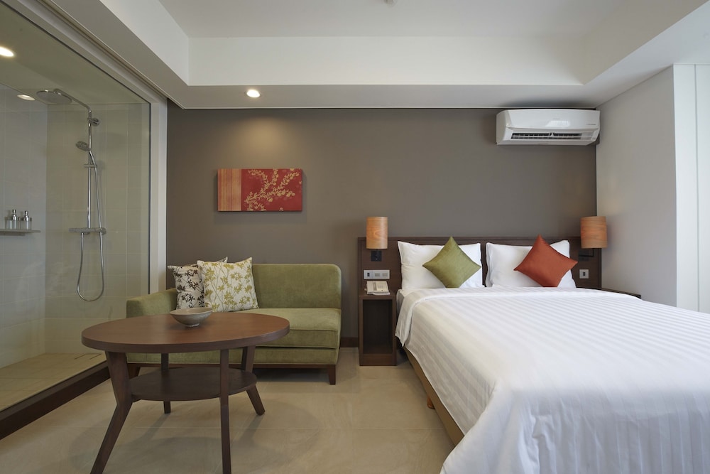 Axia South Cikarang Service Apartment 13/75