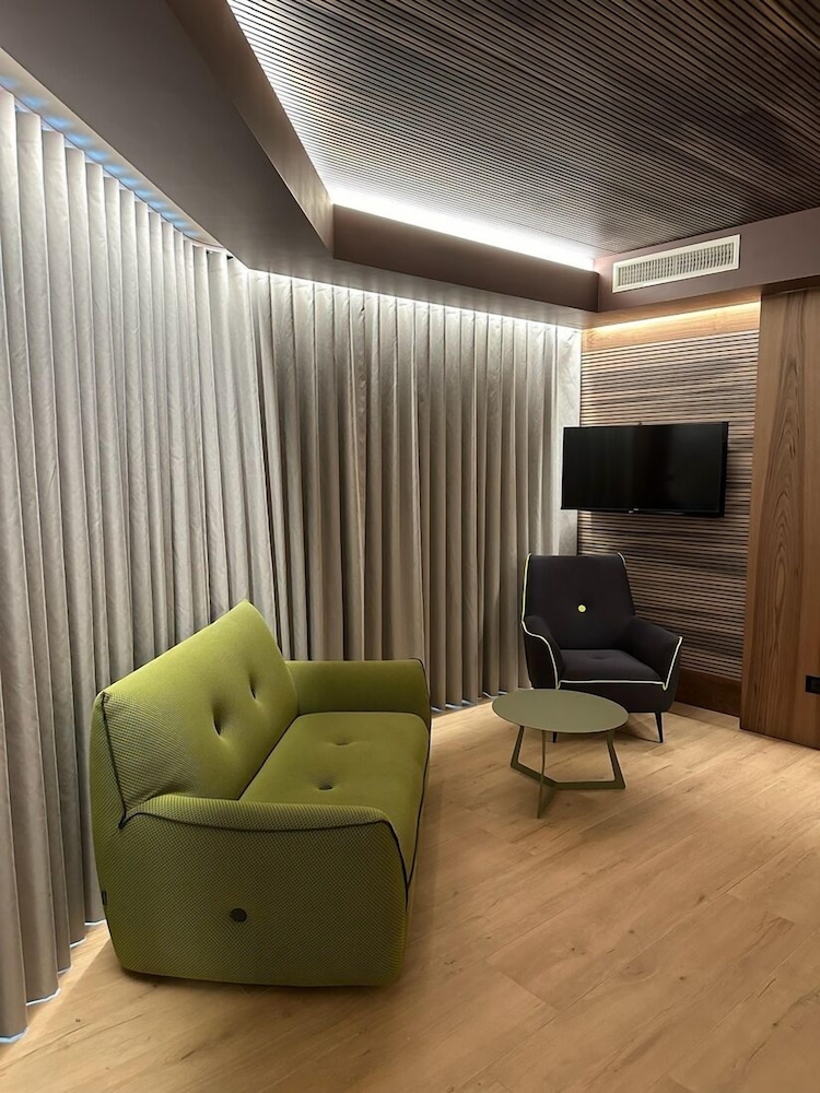 Alevic Hotel Sirmione 63/69