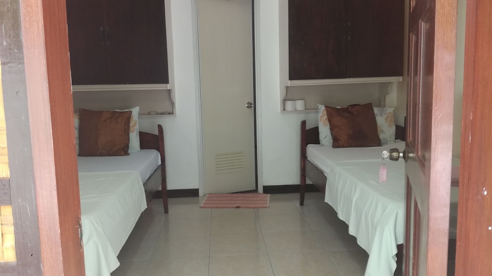 Bonita Oasis Beach Resort 24/60