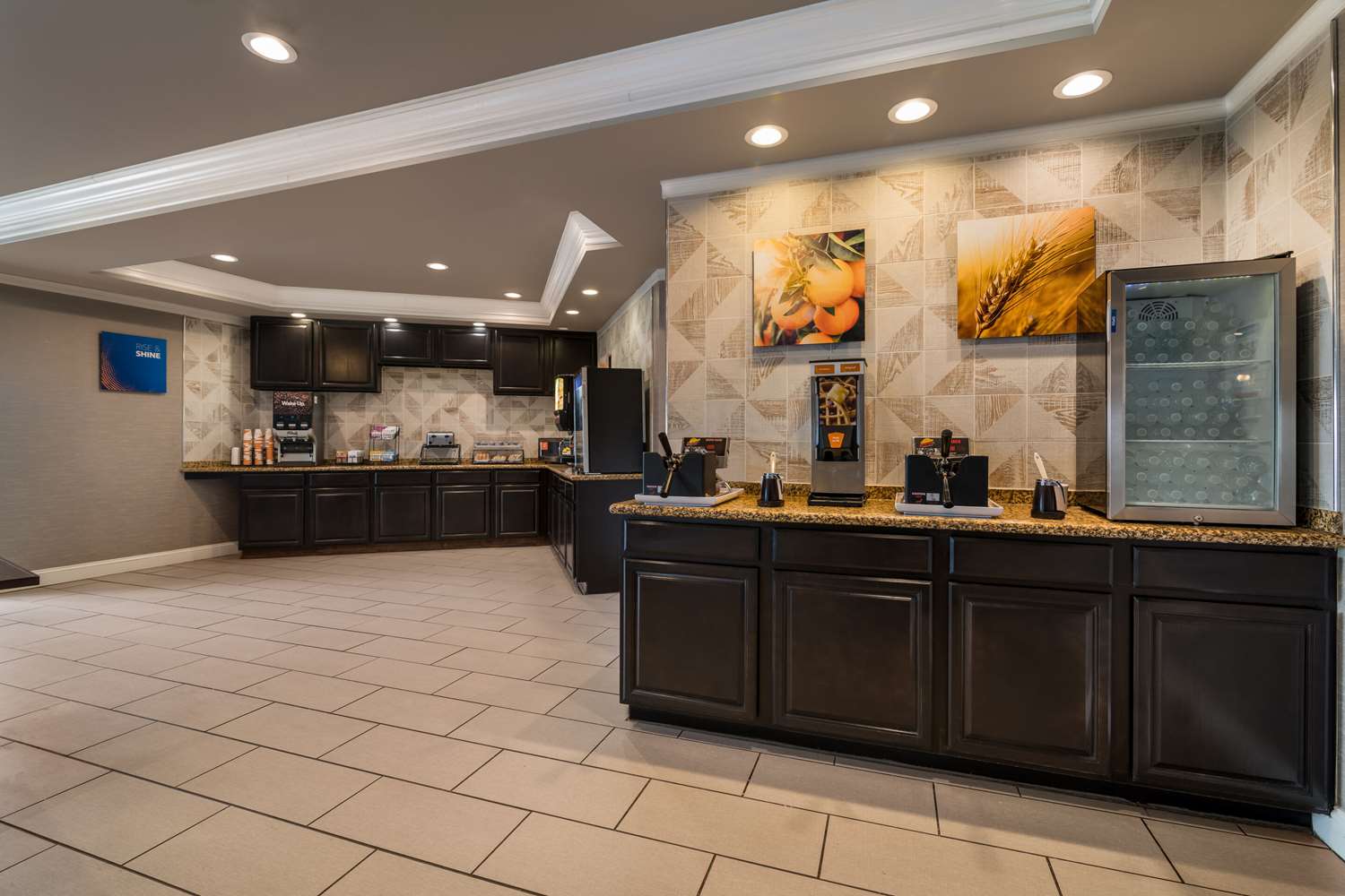 Comfort Inn & Suites Plattsburgh - Morrisonville 2/37