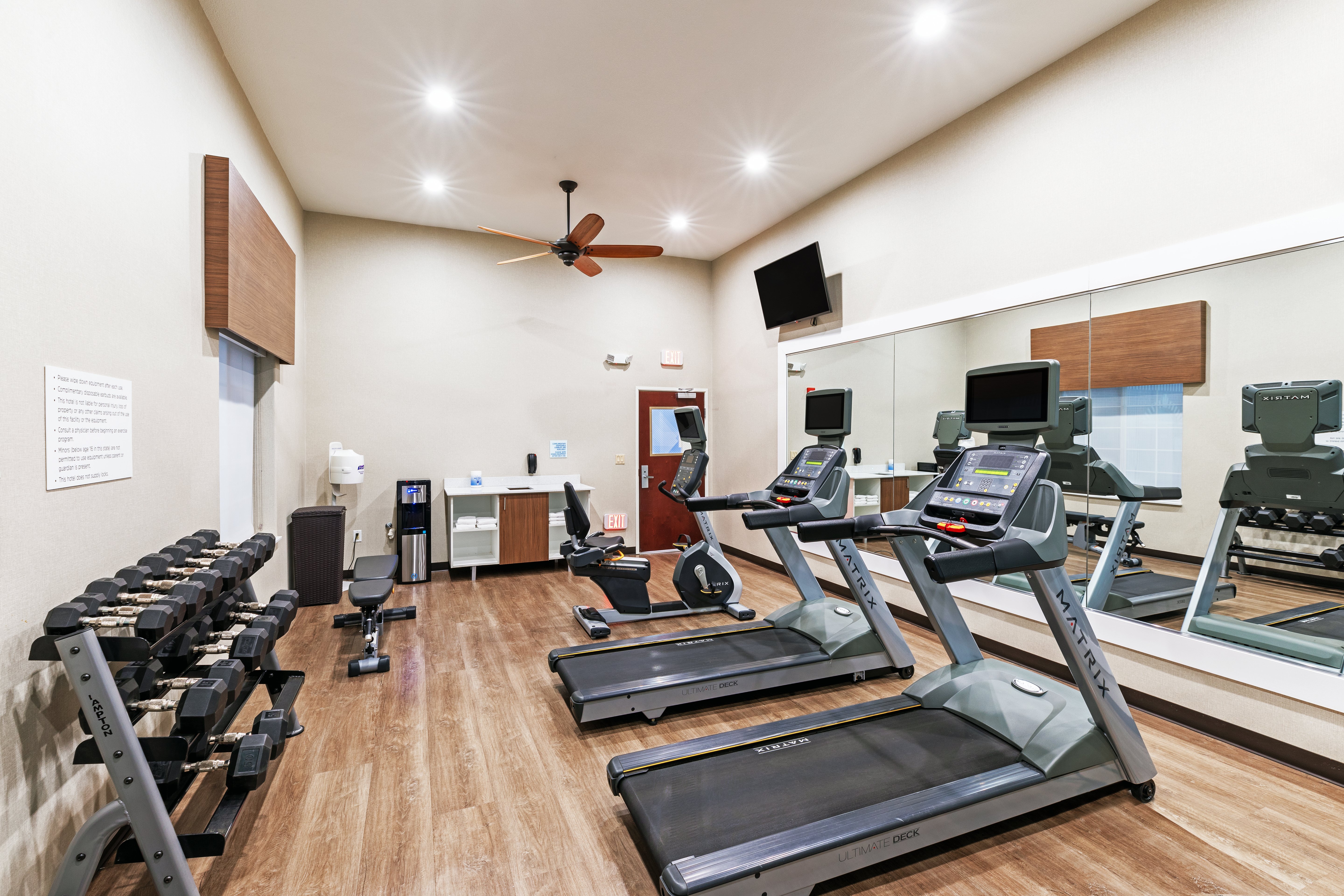 Holiday Inn Express Hotel Suites Amarillo East 28/49