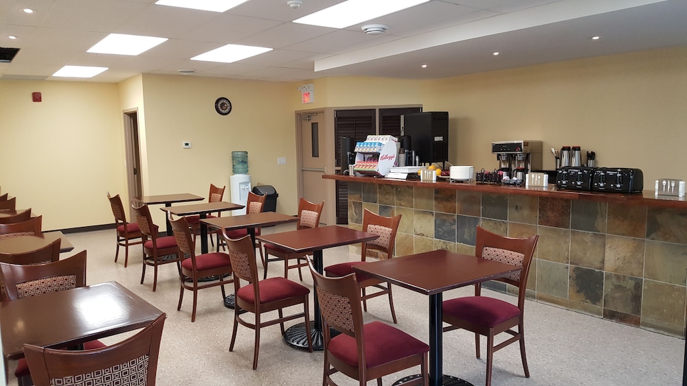 River Rapids Inn 45/57