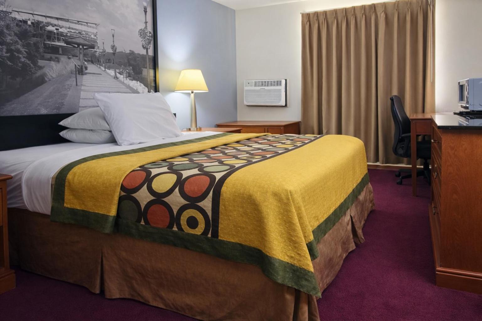 Algona Inn 3/13