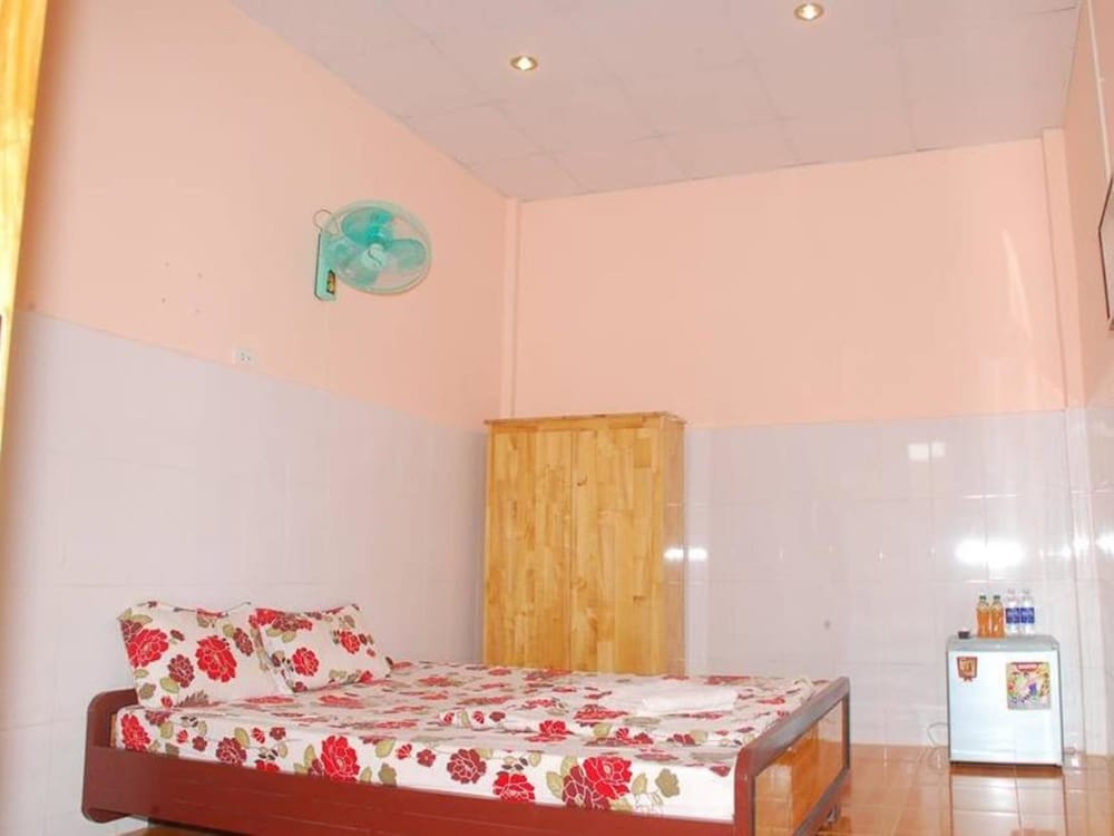 The Lam Homestay 6/26
