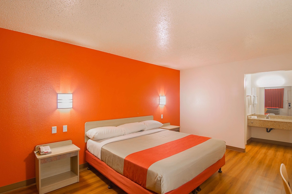 Motel6 Lawton, OK 31/46