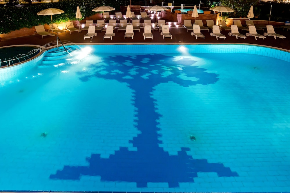 Hotel Garden Sea 63/66