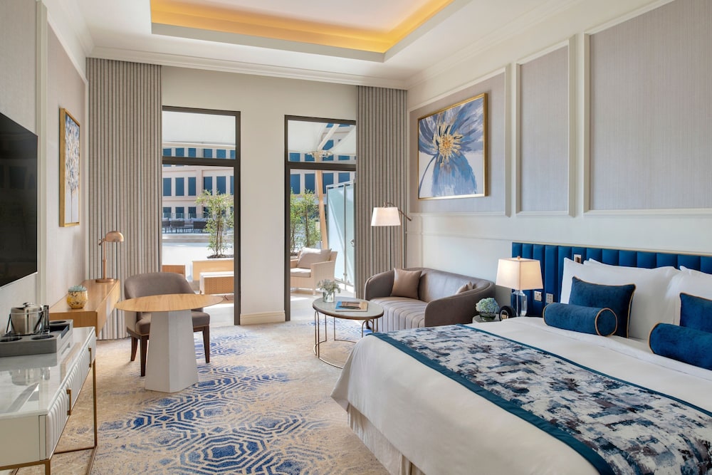 The St. Regis Doha 25/75