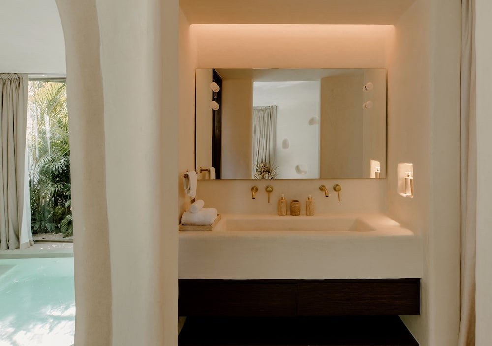 Hotel Milam 49/50