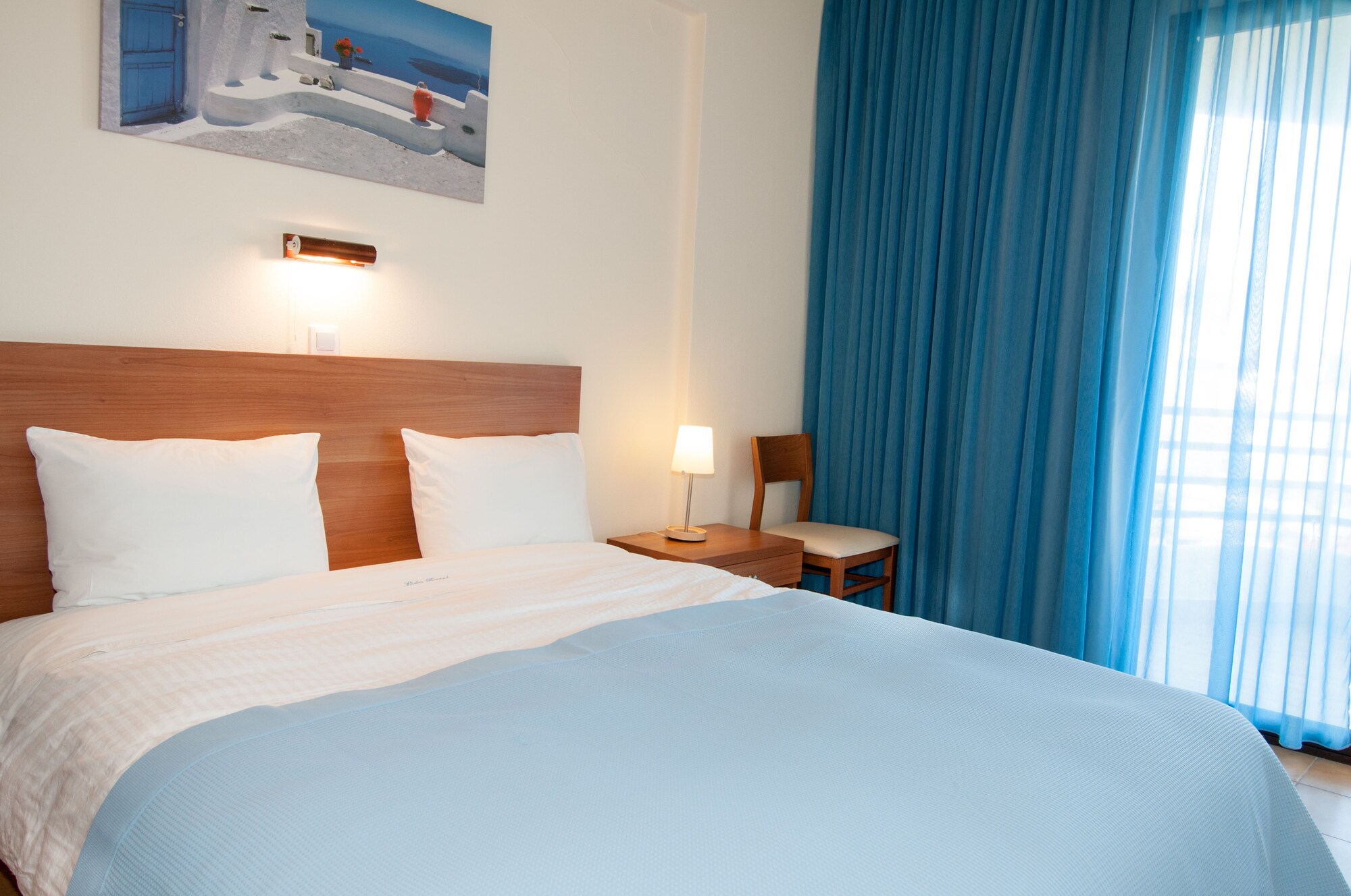 2 BEDROOMS, APARTMENT