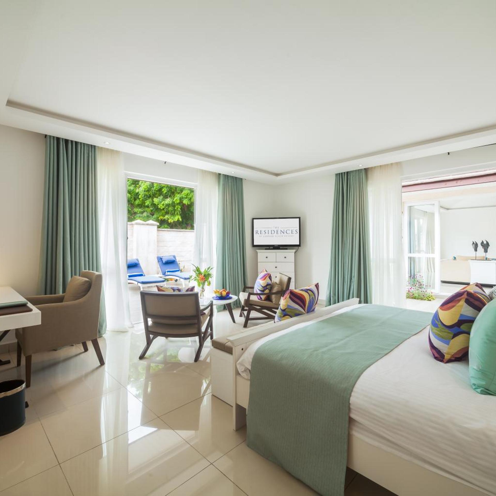 2 Bedrooms, Villa