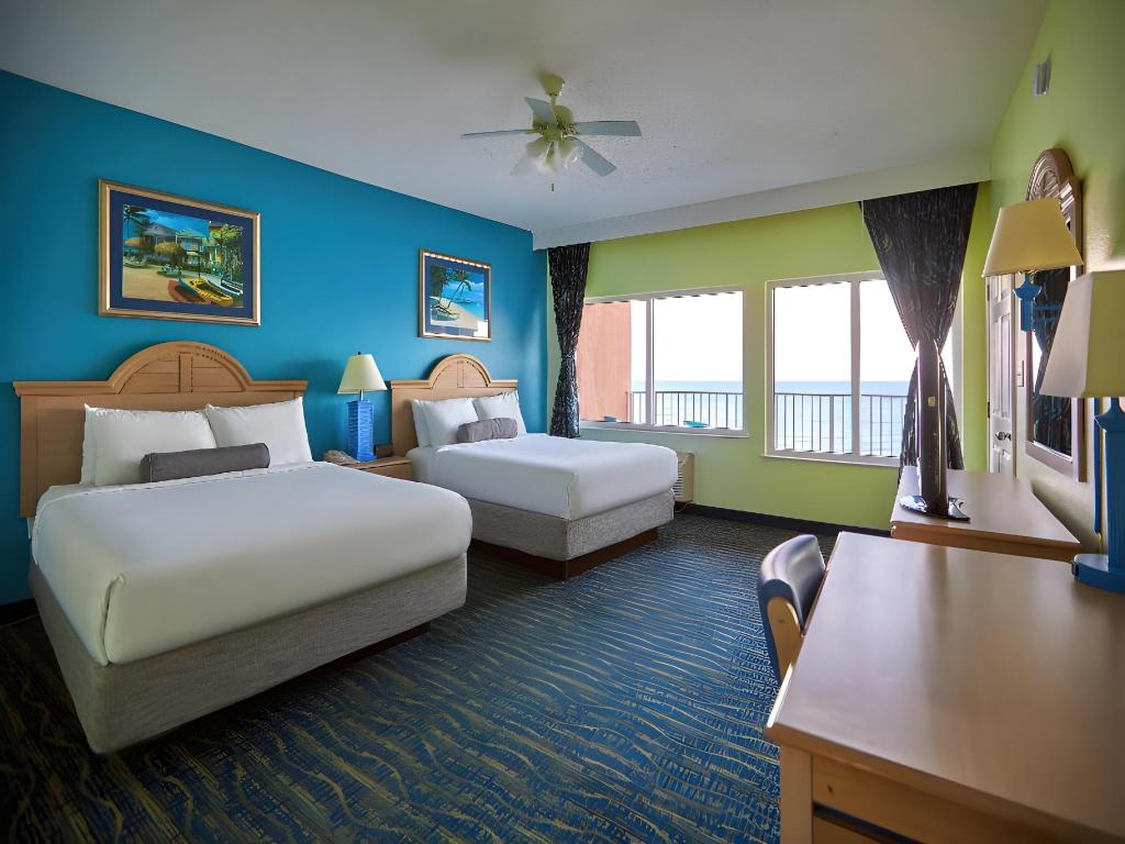 Premier, Suite, 2 Queen Beds, Beach Front, Kitchen, Accessible