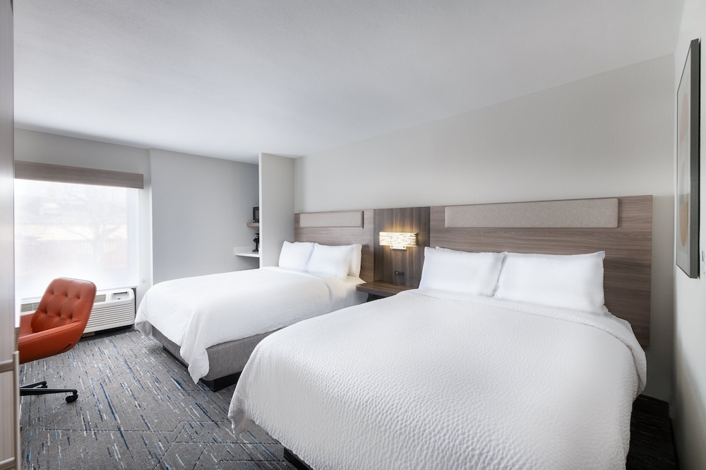 Holiday Inn Express Atlanta West Theme Park Area 25/62