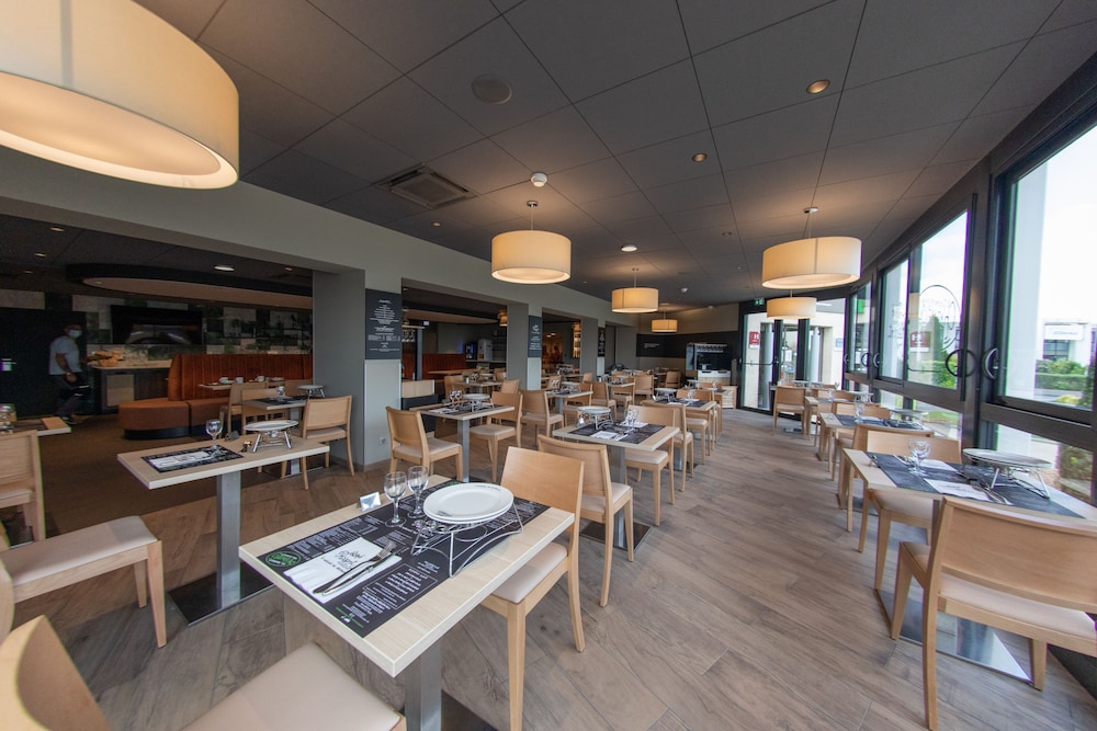 ibis Styles Clermont Ferrand Le Brezet Aeroport 49/69