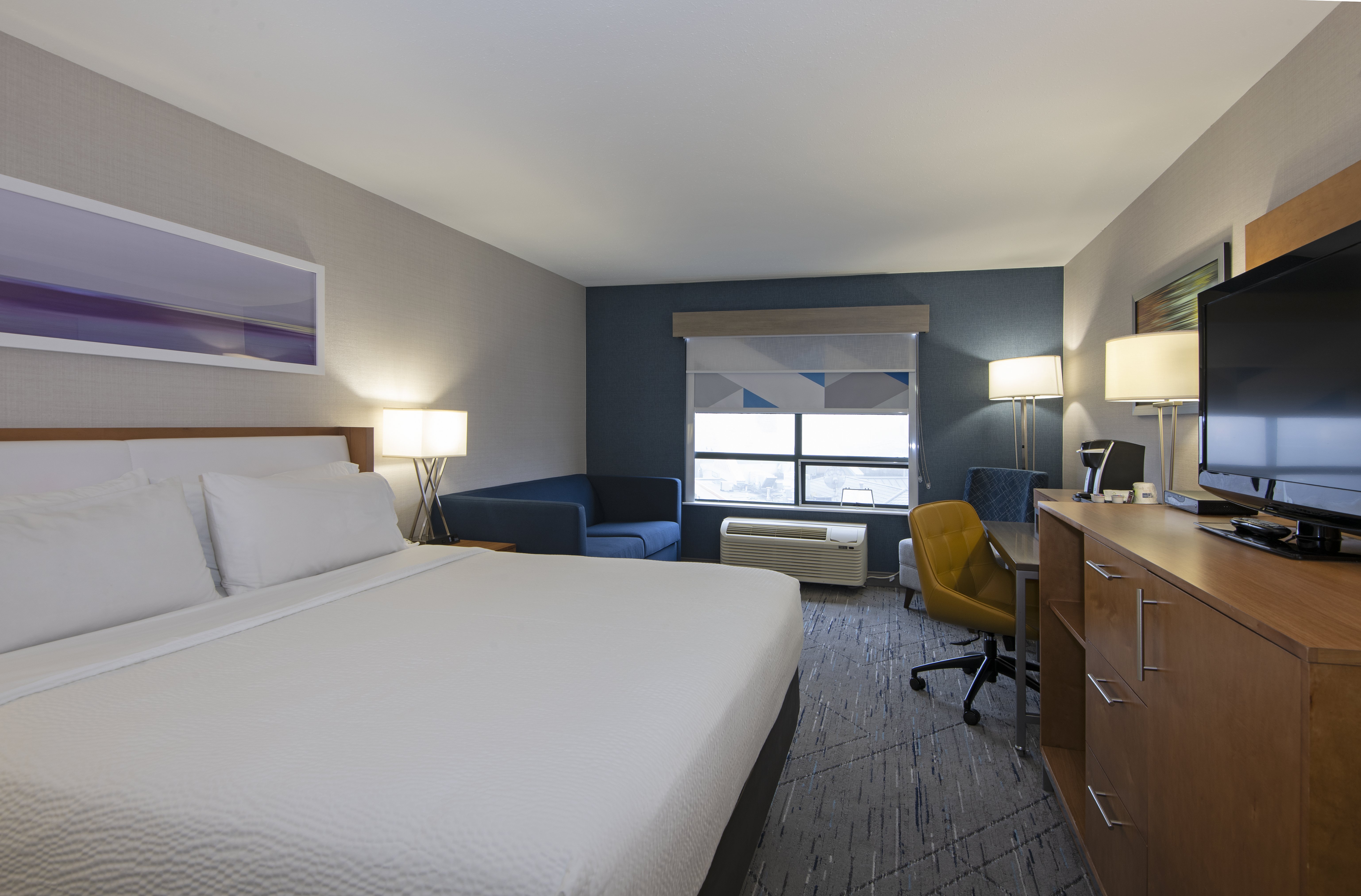 Holiday Inn Express Kamloops 18/74