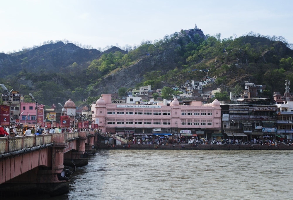 Ganga Lahari 47/55