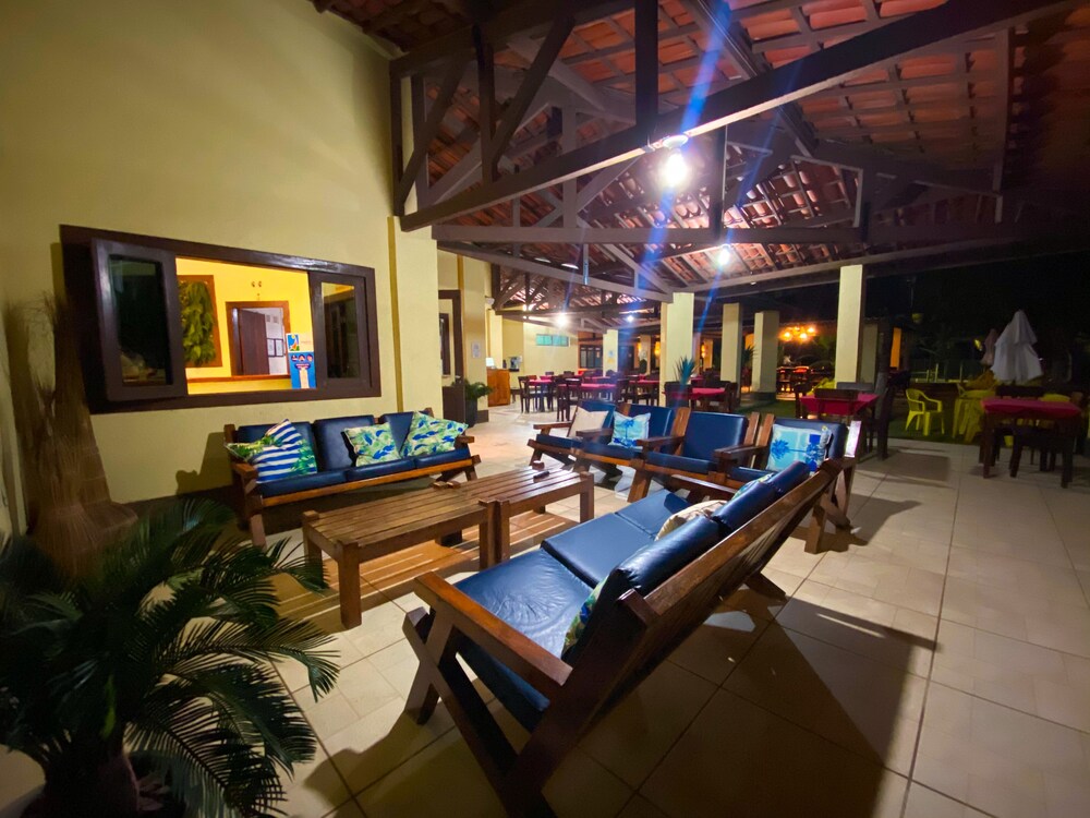 Jangadeiro Praia Hotel 43/67