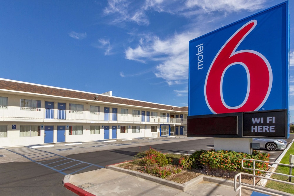 Motel6 Phoenix, AZ - North Bell Road 41/46