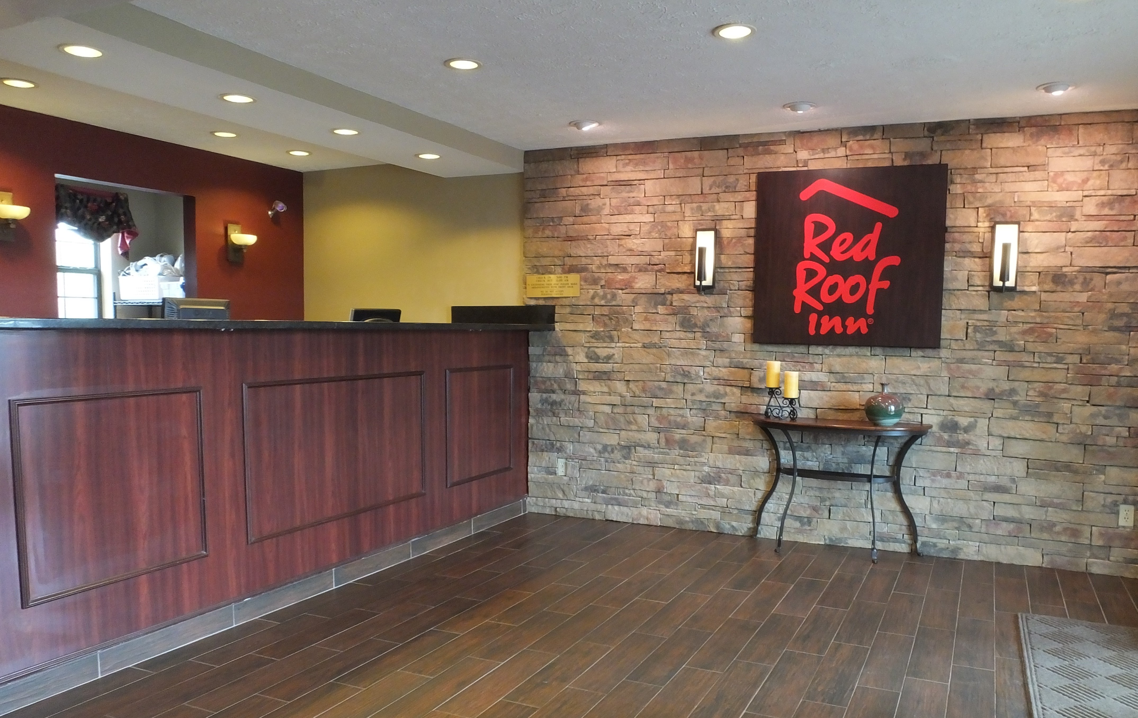 Red Roof Inn Cookeville - Tennessee Tech 5/13