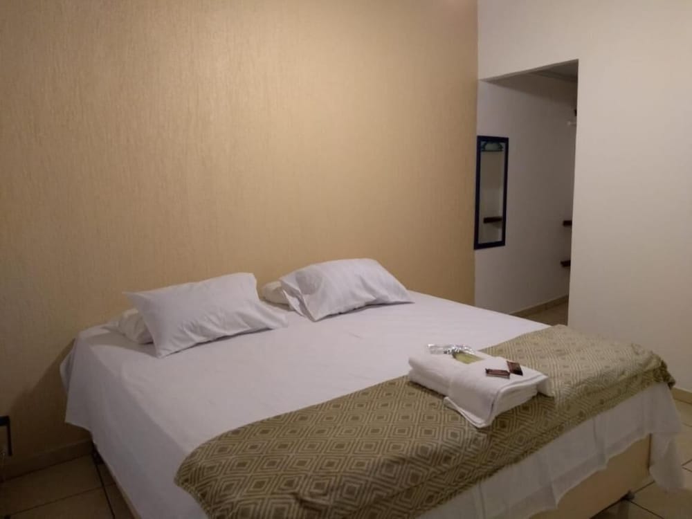 Btuga Guest House 32/44