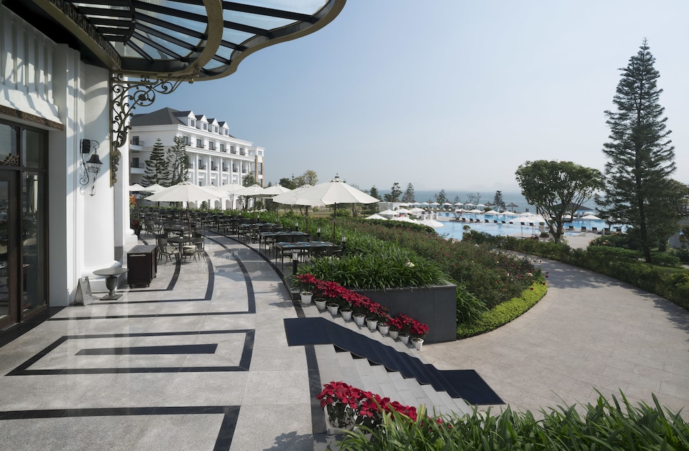 Vinpearl Resort And Spa Ha Long 61/70