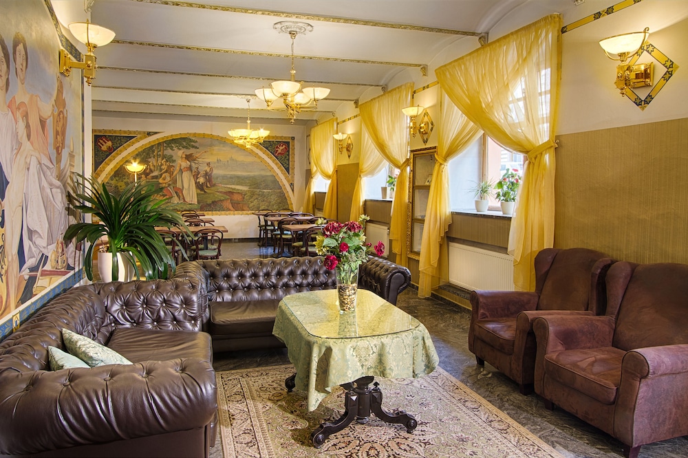Taurus Hotel Prague 54/65