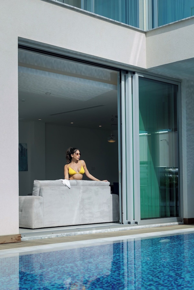 Sunrise Seaview Villas 9/49