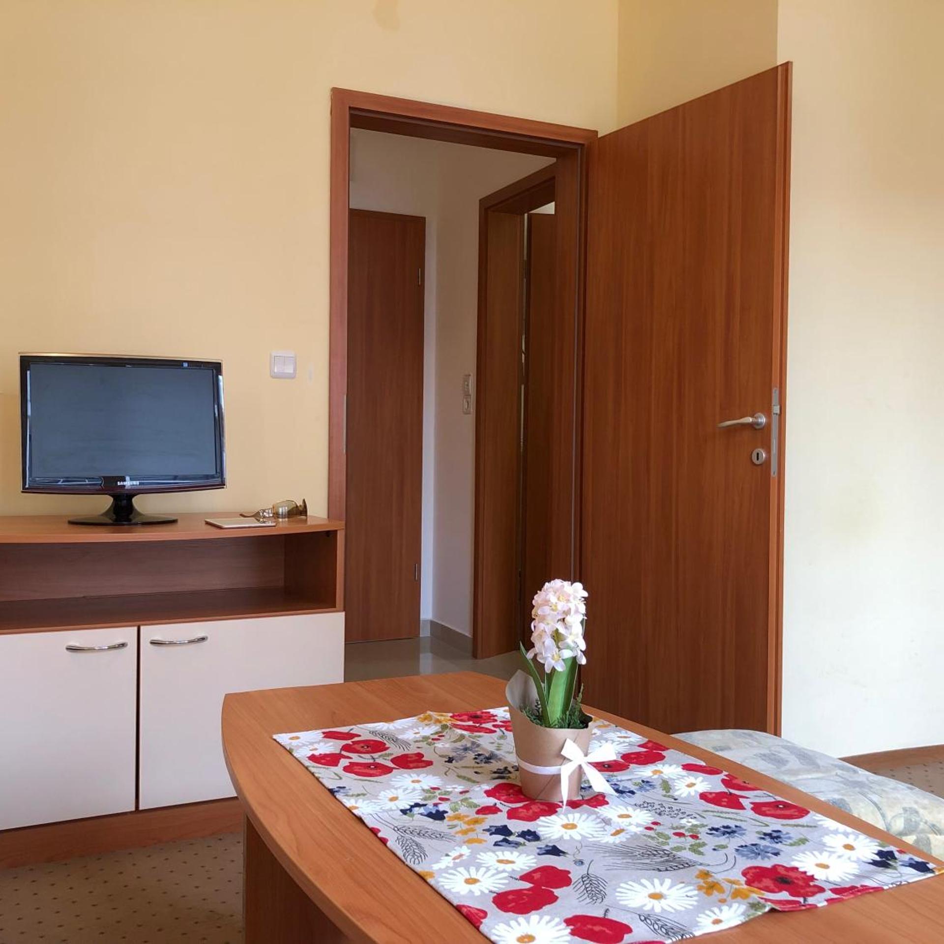 Beatris Family Hotel 38/53