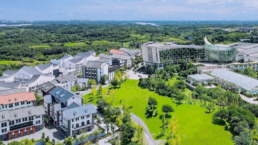 INTERCONTINENTAL SANCHA LAKE 31/33