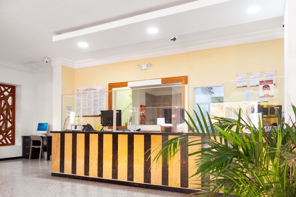 Hotel Porto Bahia 8/77