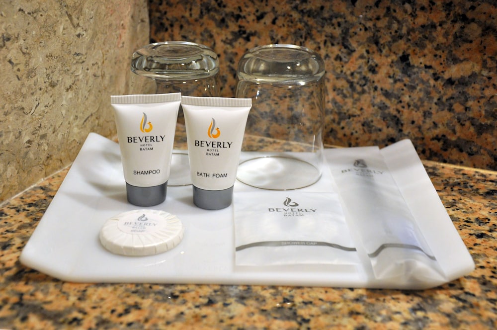 Beverly Hotel Batam photo4