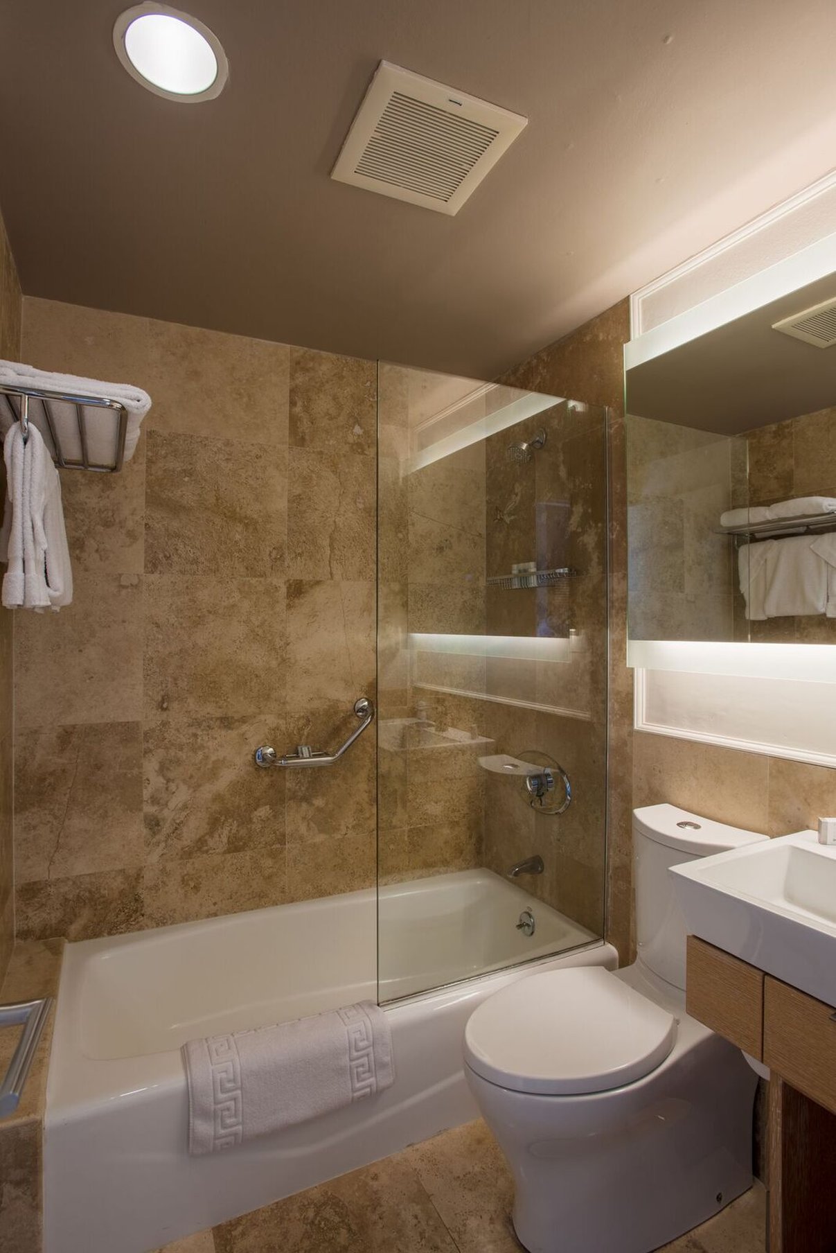 Grotto Bay Beach Resort Bermuda 50/50